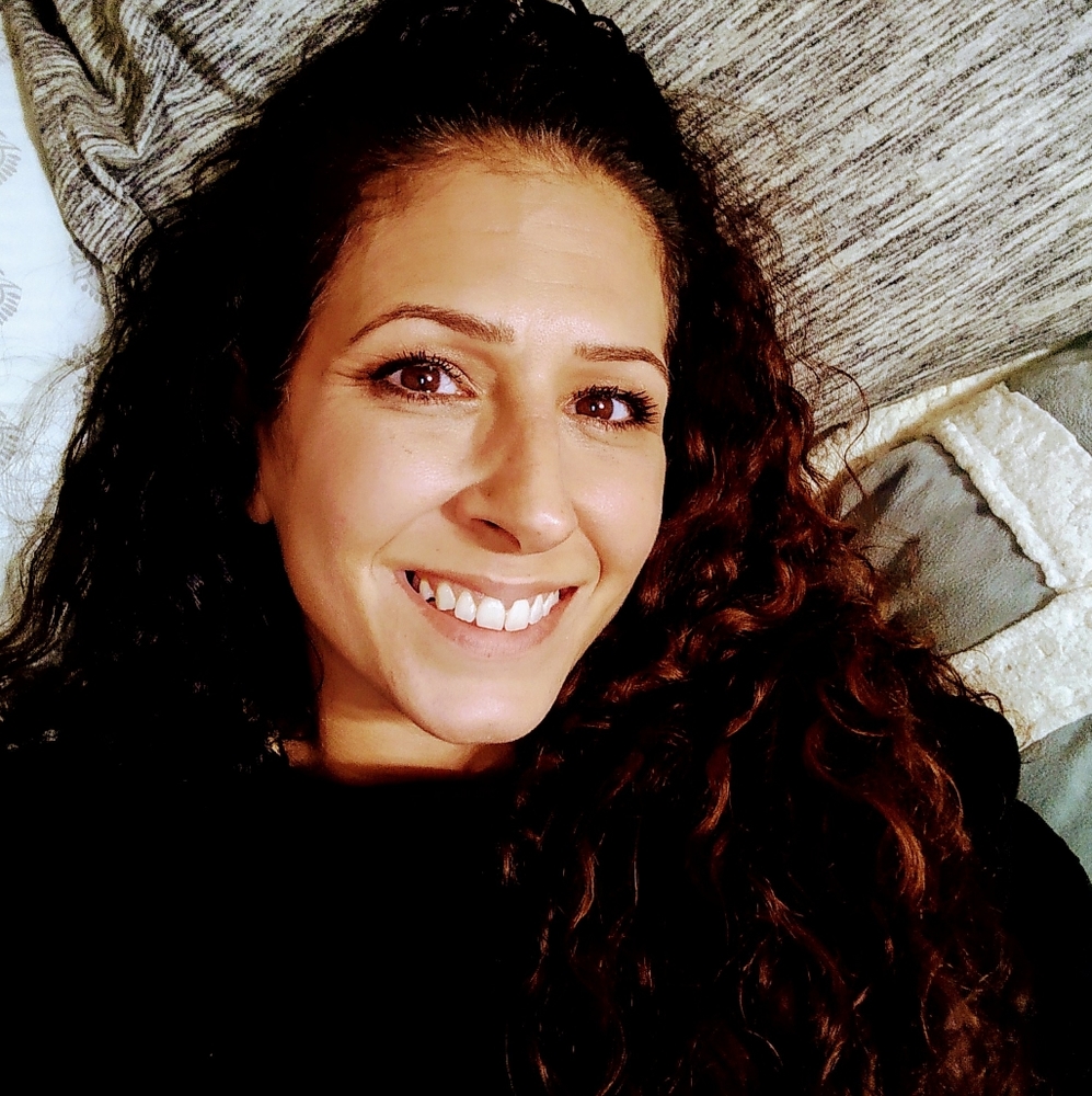 Meet your Posher, Danielle